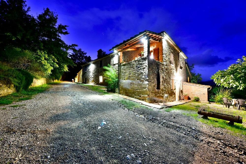 Agriturismo Corvaia Radicofani Luaran gambar