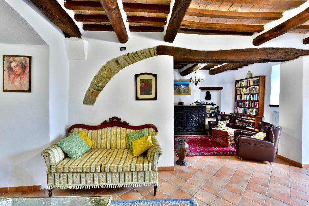 Agriturismo Corvaia Radicofani Luaran gambar