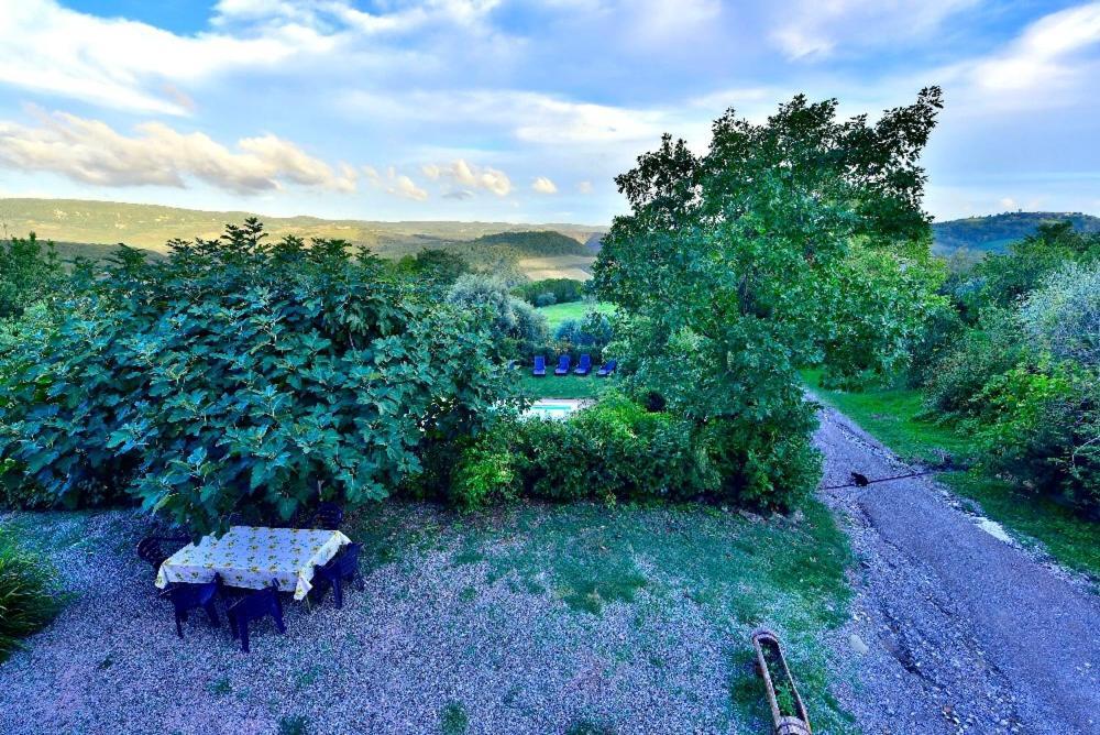 Agriturismo Corvaia Radicofani Luaran gambar